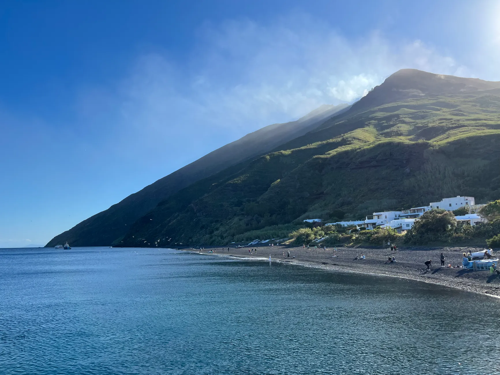 Stromboli : ascension guidée jusqu’à 400 m, mode d’emploi